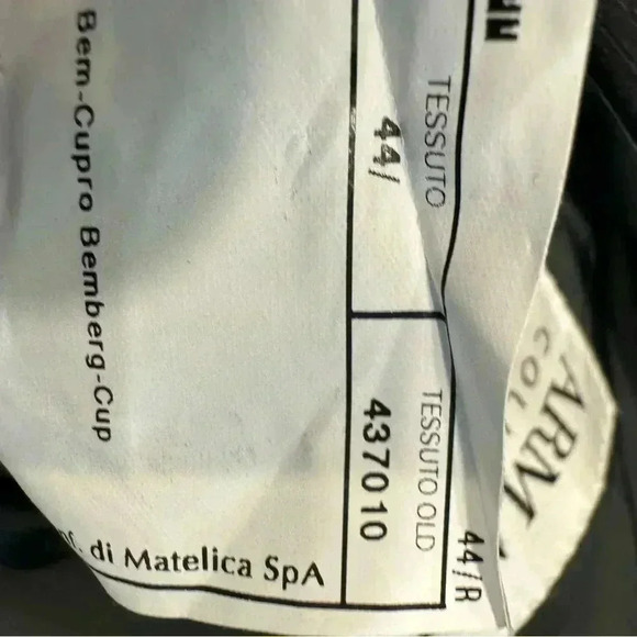 Armani collezioni men’s blazer black w/ very fine stripe 100% wool sz EU… - Picture 5 of 9